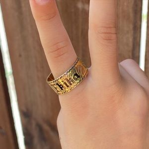VINTAGE | Gold Toned Adjustable Erika Ring